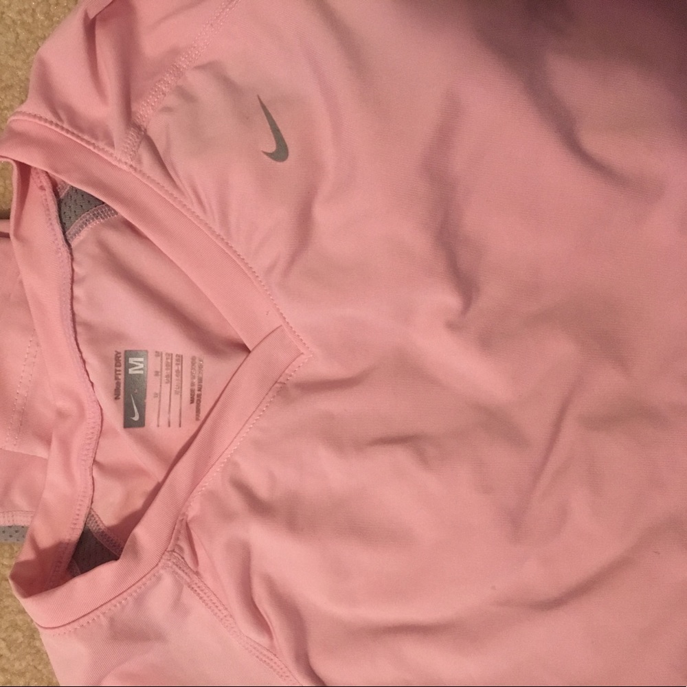 Nike dry fit long sleeve shirt